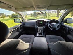 2017 Toyota Landcruiser GXL