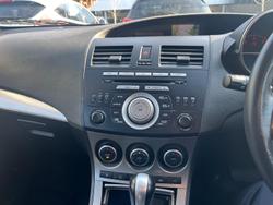 2009 Mazda 3 SP25