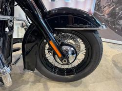 2019 Harley-Davidson Heritage Classic 114 (FLHCS) Softail Black