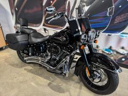 2019 Harley-Davidson Heritage Classic 114 (FLHCS) Softail Black