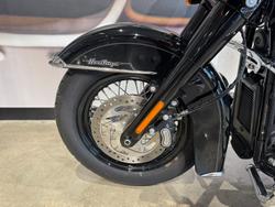 2019 Harley-Davidson Heritage Classic 114 (FLHCS) Softail Black