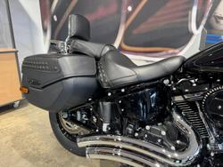 2019 Harley-Davidson Heritage Classic 114 (FLHCS) Softail Black