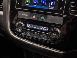 2018 Mitsubishi Outlander PHEV Exceed