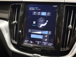 2021 Volvo XC60 T5 Momentum