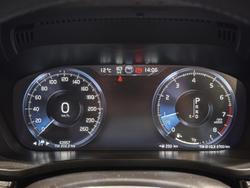 2021 Volvo XC60 T5 Momentum
