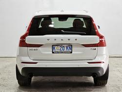 2021 Volvo XC60 T5 Momentum