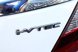 2016 Honda Jazz VTi-L