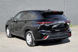 2024 Toyota Kluger GX