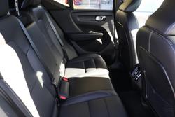 2021 Volvo XC40 T5 R-Design