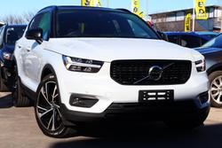 2021 Volvo XC40 T5 R-Design