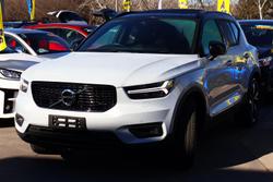 2021 Volvo XC40 T5 R-Design