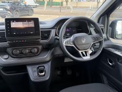 2025 Renault Trafic Crew Pro