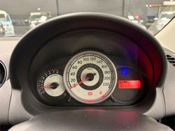 2010 Mazda 2 Neo