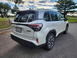 2025 Subaru Forester Hybrid Touring