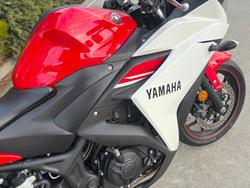 2015 Yamaha YZF-R3 Red