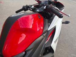 2015 Yamaha YZF-R3 Red