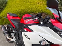 2015 Yamaha YZF-R3 Red