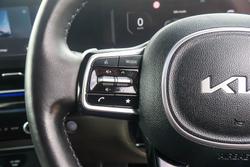 2024 Kia Carnival GT-Line HEV