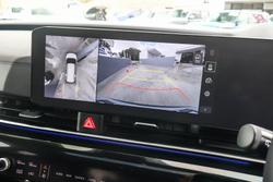 2024 Kia Carnival GT-Line HEV