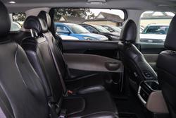 2024 Kia Carnival GT-Line HEV