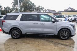 2024 Kia Carnival GT-Line HEV