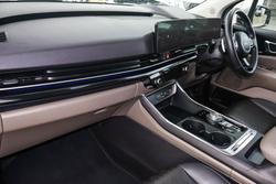 2024 Kia Carnival GT-Line HEV