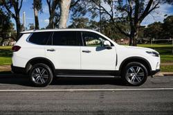 2023 LDV D90 Executive