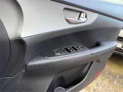 2019 KIA CERATO S SAFETY PACK