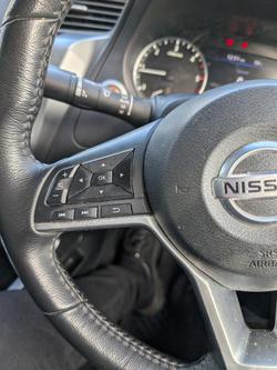 2022 Nissan Navara ST-X