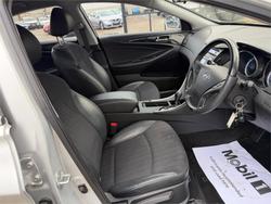 2011 HYUNDAI i45 ACTIVE