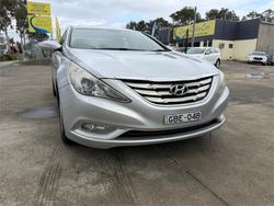 2011 HYUNDAI i45 ACTIVE