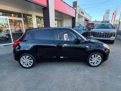 2020 Suzuki Swift GL Navigator