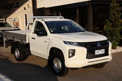 2021 Mitsubishi Triton GLX