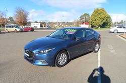 2016 Mazda 3 Neo