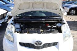 2011 Toyota Yaris YRS