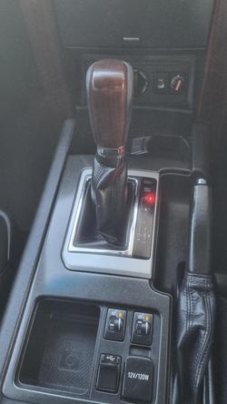 2017 Toyota Landcruiser Prado VX