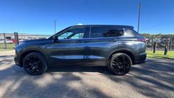 2026 Mitsubishi Outlander Black Edition
