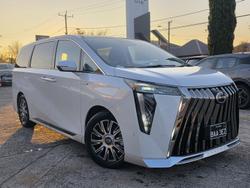 2026 GAC M8 PHEV Luxury