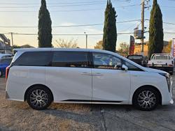 2026 GAC M8 PHEV Luxury