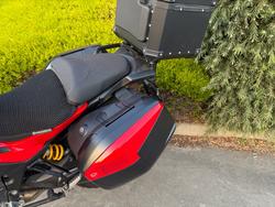 2023 DUCATI MULTISTRADA V2 S Red