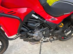2023 DUCATI MULTISTRADA V2 S Red