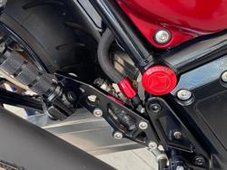 1992 Kawasaki Zephyr 1100 (ZR1100) Zephyr Red