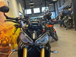 2026 Triumph Speed Triple RS 1200 Speed Triple Black