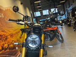 2026 Triumph Scrambler 900 Scrambler Yellow