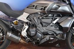 2022 Ducati DIAVEL 1260