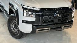 2026 Mitsubishi Triton Raider MV MY26 4X4 Dual Range White Diamond