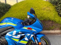 2017 Suzuki GSX-R1000 Blue