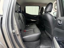 2016 Nissan Navara ST-X