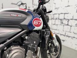 2024 Triumph Trident 660 Triple Tribute Edition Trident White