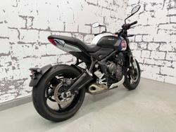 2024 Triumph Trident 660 Triple Tribute Edition Trident White
